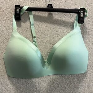 Under outfit Mint Green Wireless Bra